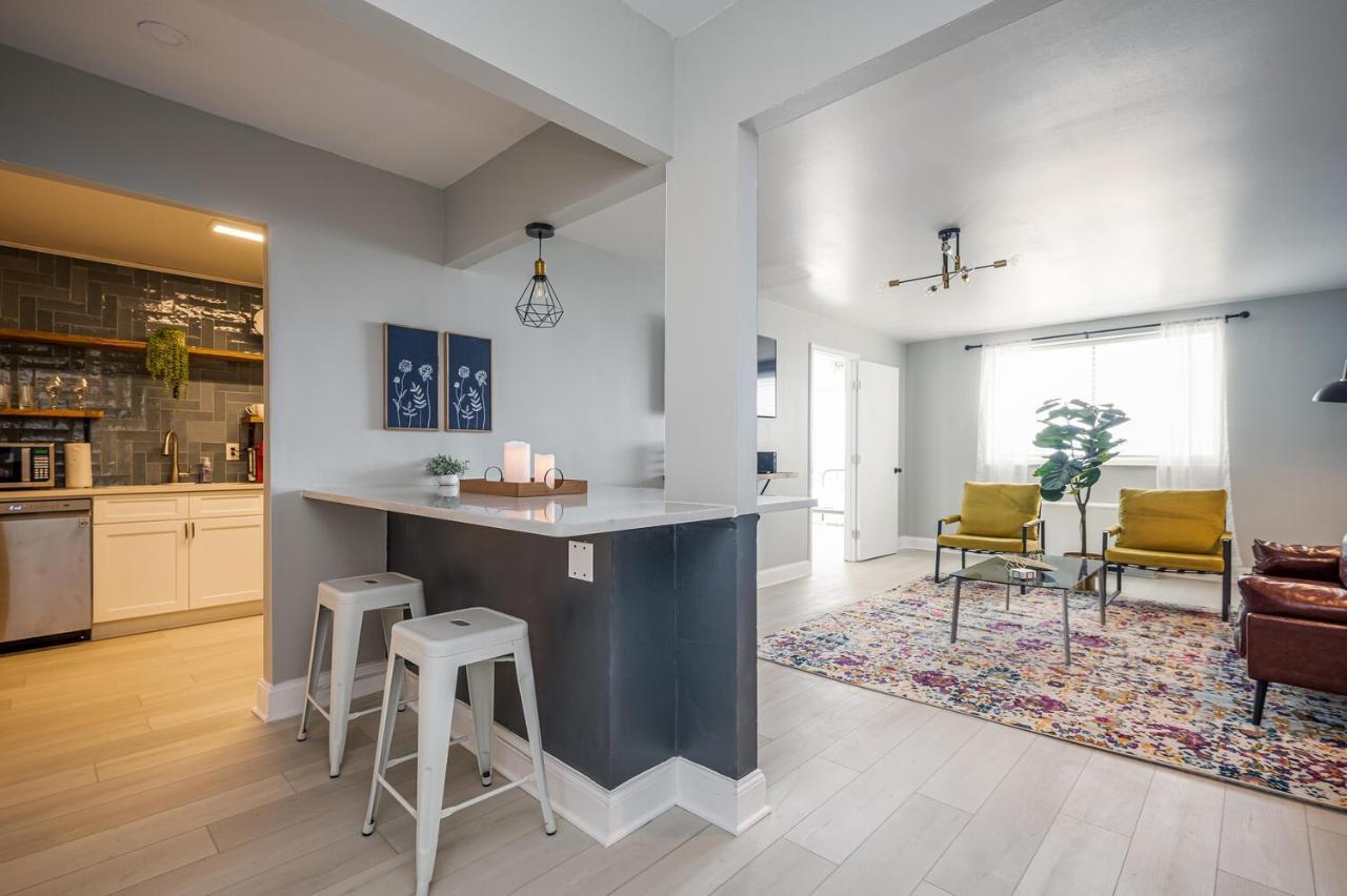 Heart Of Downtown! 2b1b! Onsite Parking! Lm1k1q1t Apartment *