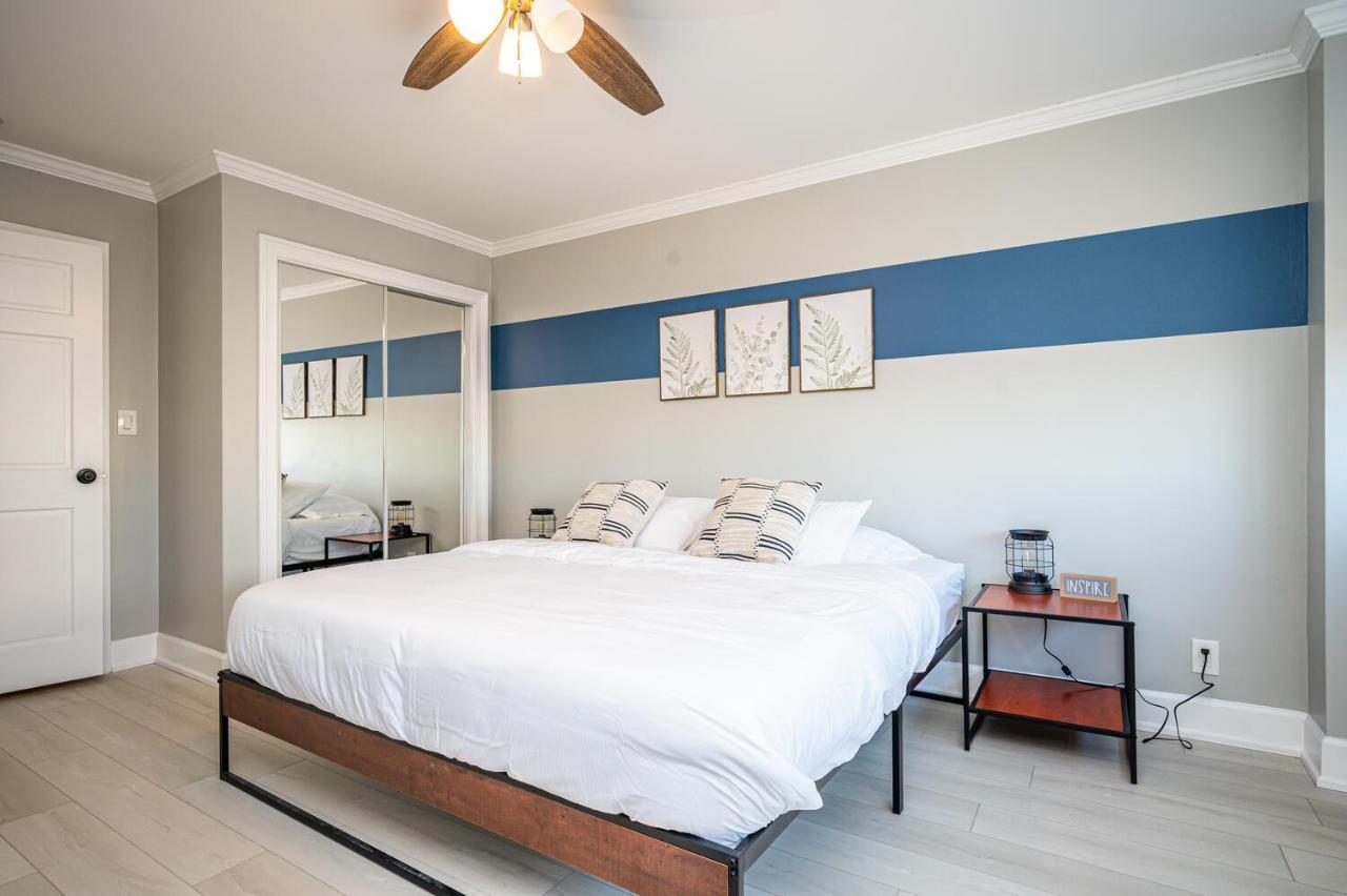 Heart Of Downtown! 2b1b! Onsite Parking! Lm1k1q1t