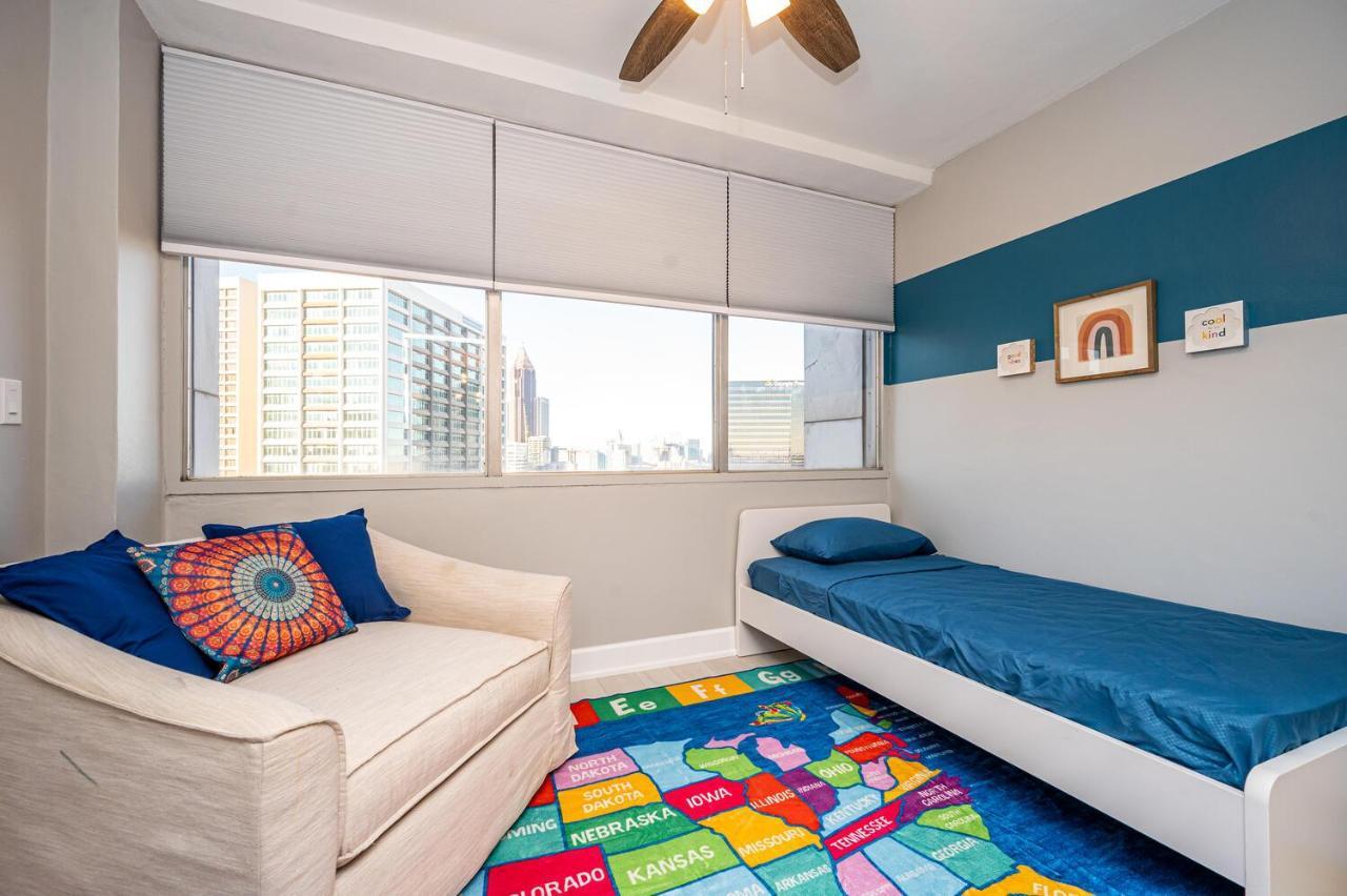 Apartment Heart Of Downtown! 2b1b! Onsite Parking! Lm1k1q1t *